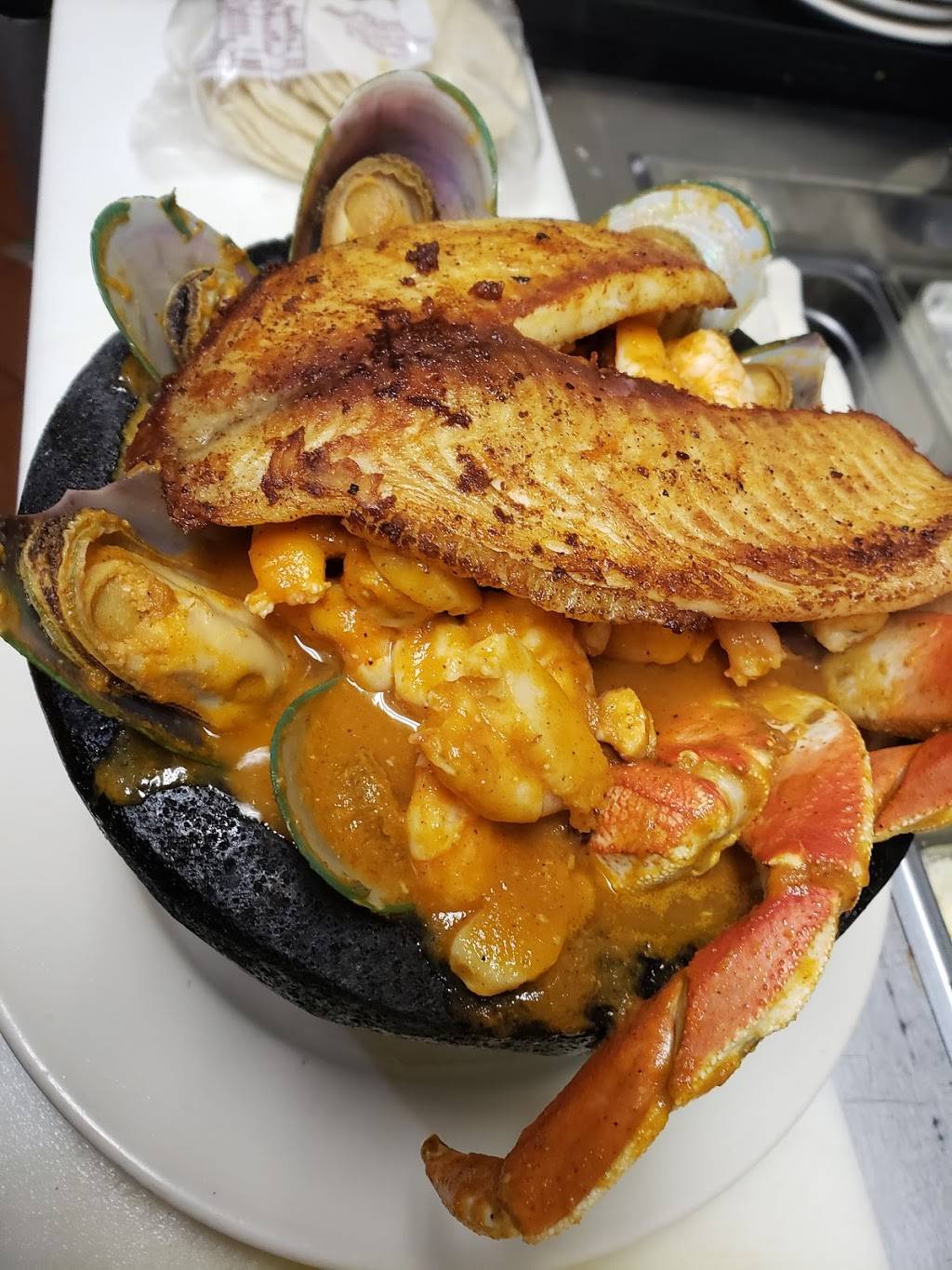 Mariscos y antojitos las plebes | restaurant | 900 A St, Antioch, CA 94509, USA | 9253500341 OR +1 925-350-0341