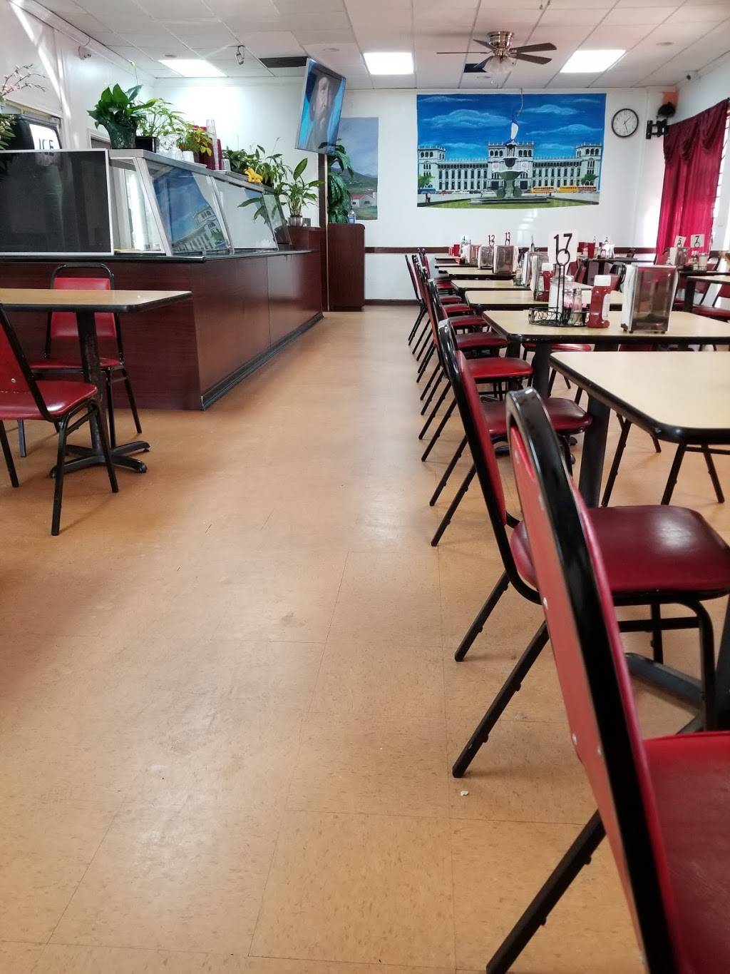 Restaurante Doña Viki | restaurant | Houston, TX 77081, USA | 7137737377 OR +1 713-773-7377