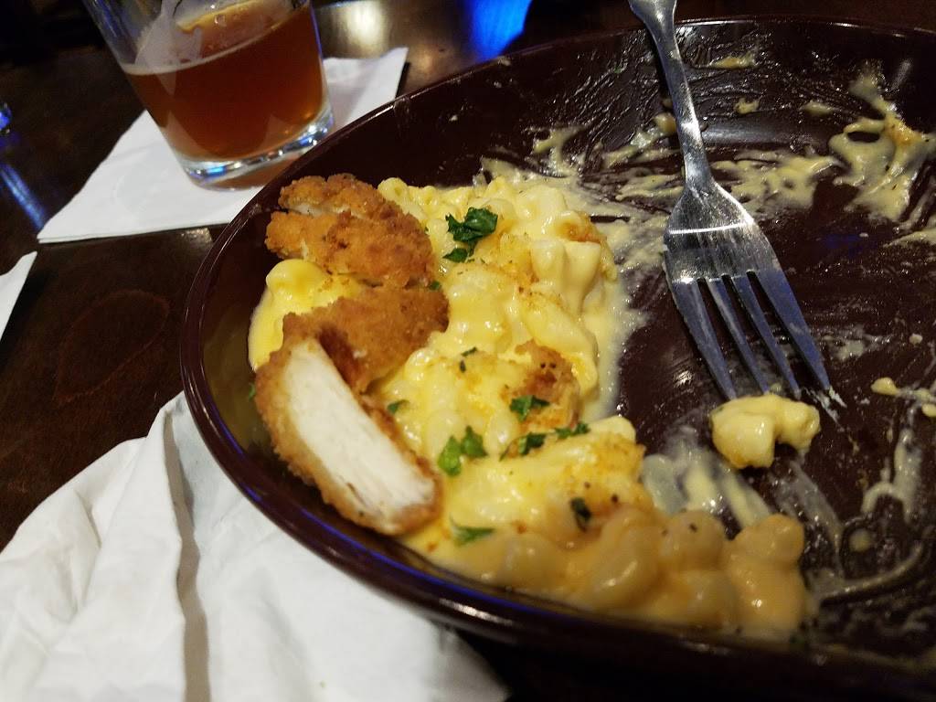 Blazing Onion Burger Co | restaurant | 3701 116th St NE, Marysville, WA 98271, USA | 3603227088 OR +1 360-322-7088