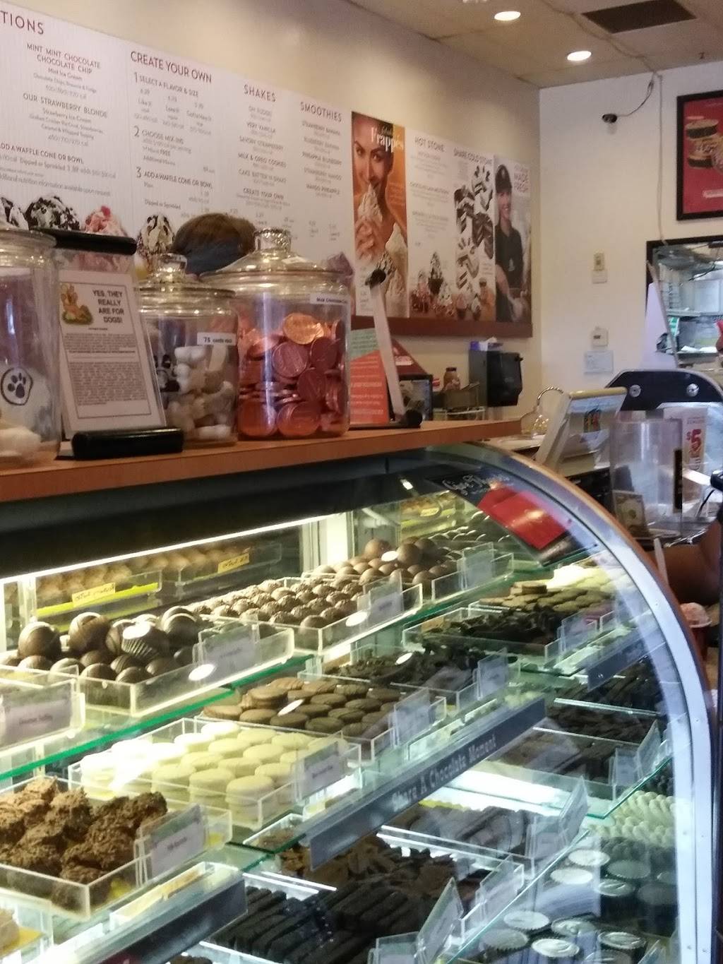 Cold Stone Creamery | bakery | 1718 Hill Rd N #107, Pickerington, OH 43147, USA | 6148689801 OR +1 614-868-9801