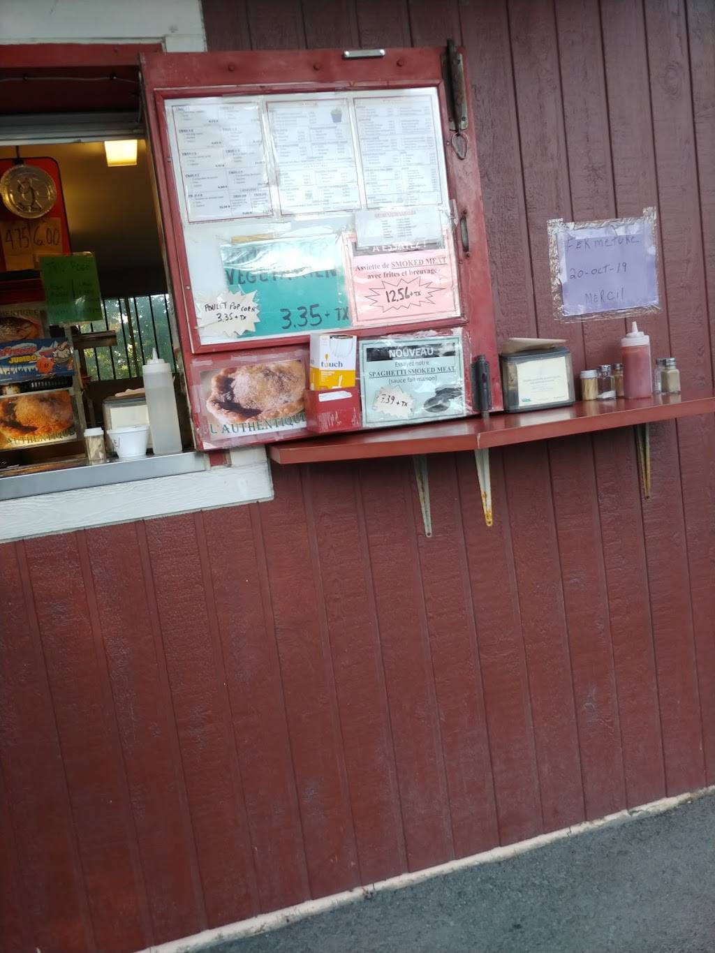 Patate St-Pierre | restaurant | 609 Rue Laviolette, Saint-Jérôme, QC J7Y 2V4, Canada | 4504326363 OR +1 450-432-6363