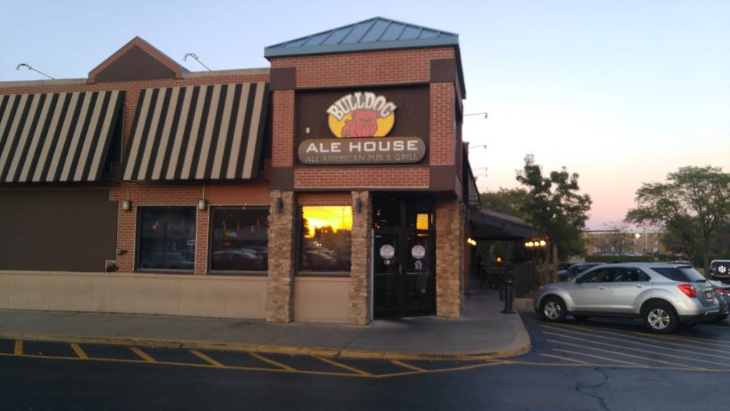 Bulldog Ale House | restaurant | 394 E Irving Park Rd, Roselle, IL 60172, USA | 6305290333 OR +1 630-529-0333