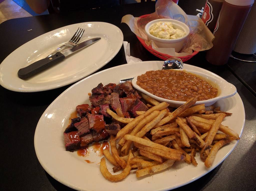 JDs Q & Brew | restaurant | 286 W Rand Rd, Arlington Heights, IL 60004, USA | 8476700100 OR +1 847-670-0100