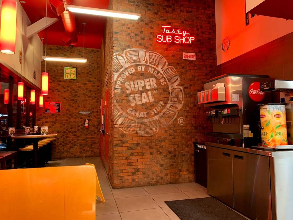 Jimmy Johns | meal delivery | 1515 N Gilbert Rd Ste. 111, Gilbert, AZ 85234, USA | 4804976800 OR +1 480-497-6800