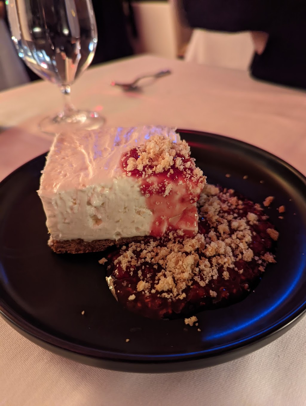 Up Scale | restaurant | 1024 S Alamo St, San Antonio, TX 78210, USA | 2103967755 OR +1 210-396-7755