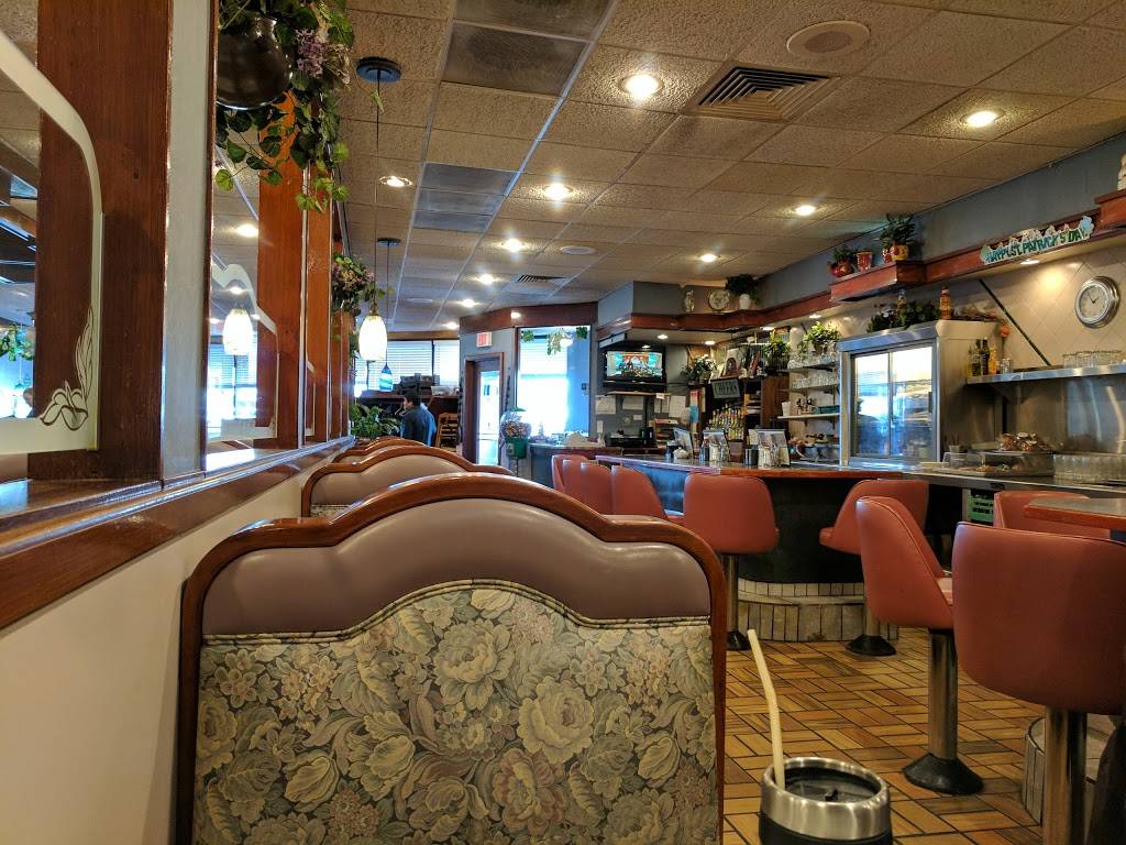 Dunton House Restaurant | restaurant | 11 W Davis St, Arlington Heights, IL 60005, USA | 8473945885 OR +1 847-394-5885