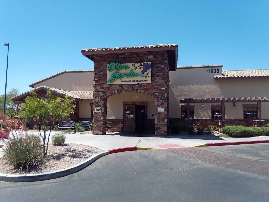 Olive Garden Italian Restaurant | meal takeaway | 11905 N Oracle Rd, Oro Valley, AZ 85737, USA | 5205443690 OR +1 520-544-3690