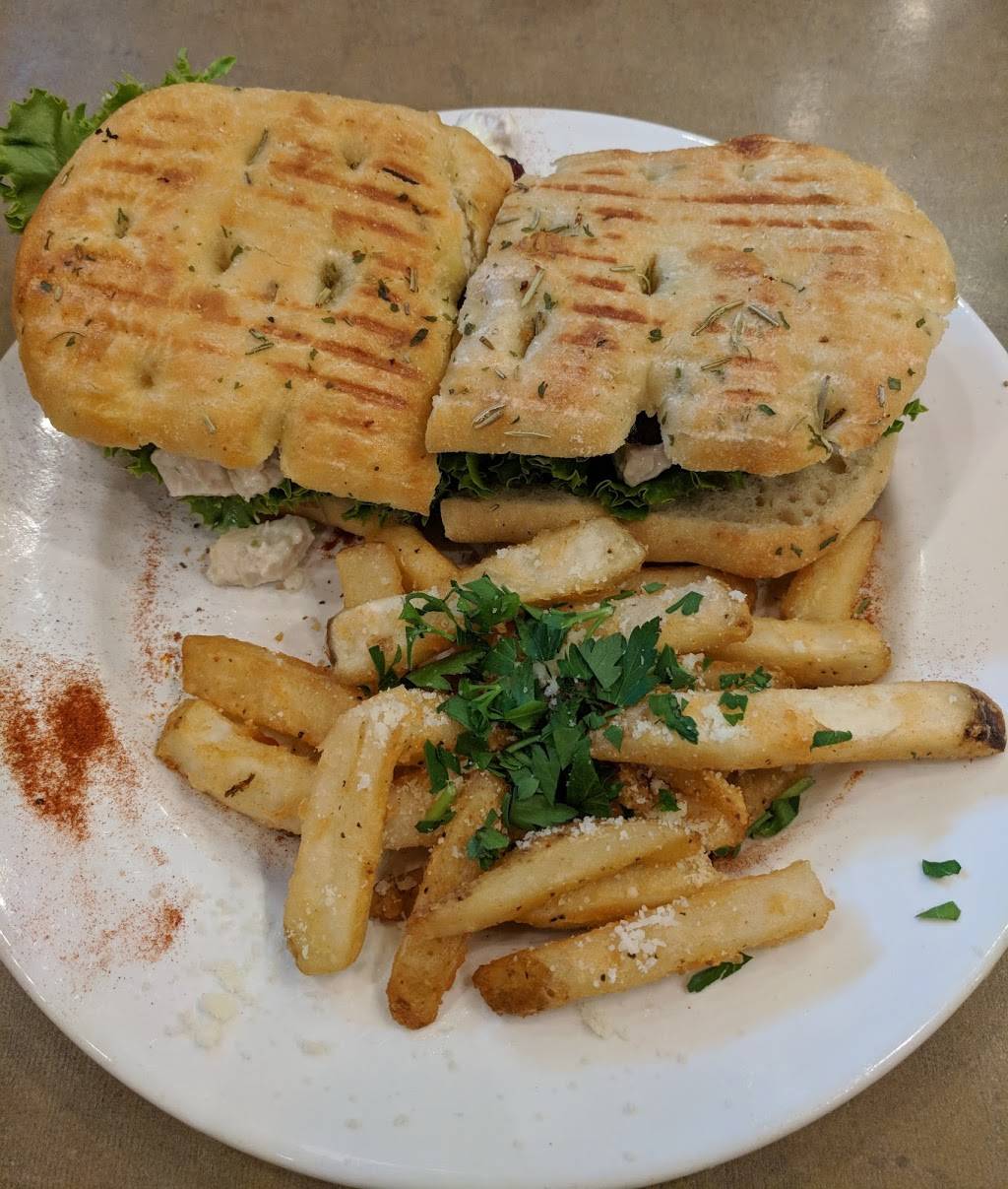 Vitos Coal Fired Pizza | restaurant | Coal Creek Plaza, 400 Terry Rich Blvd, St Clair, PA 17970, USA | 5704291888 OR +1 570-429-1888