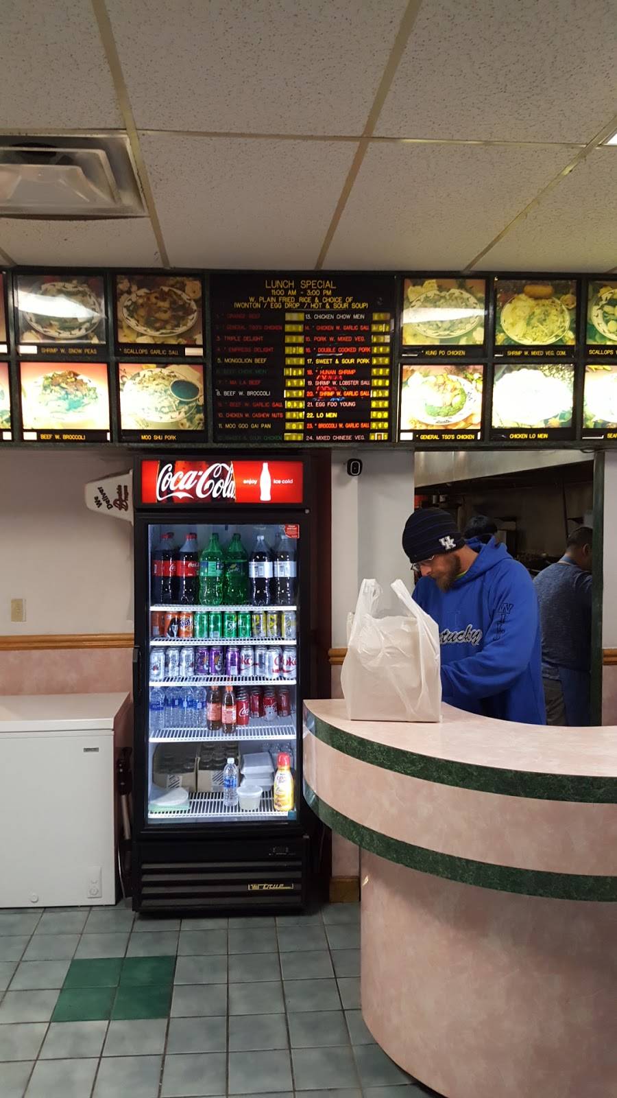 Double Dragon Chinese Restaurant | restaurant | 200 Sycamore St #186, Elizabethtown, KY 42701, USA | 2707693139 OR +1 270-769-3139