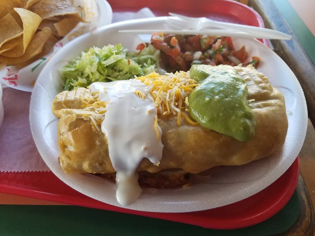 The Lunch Box | restaurant | 13605 East 35th St S, Independence, MO 64055, USA | 8165477552 OR +1 816-547-7552