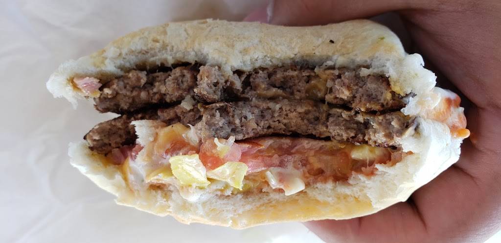 Ryans Charbroiled Burgers & Pizzas | restaurant | 6730 ON-highway 35, Coboconk, ON K0M 1K0, Canada | 7054541424 OR +1 705-454-1424