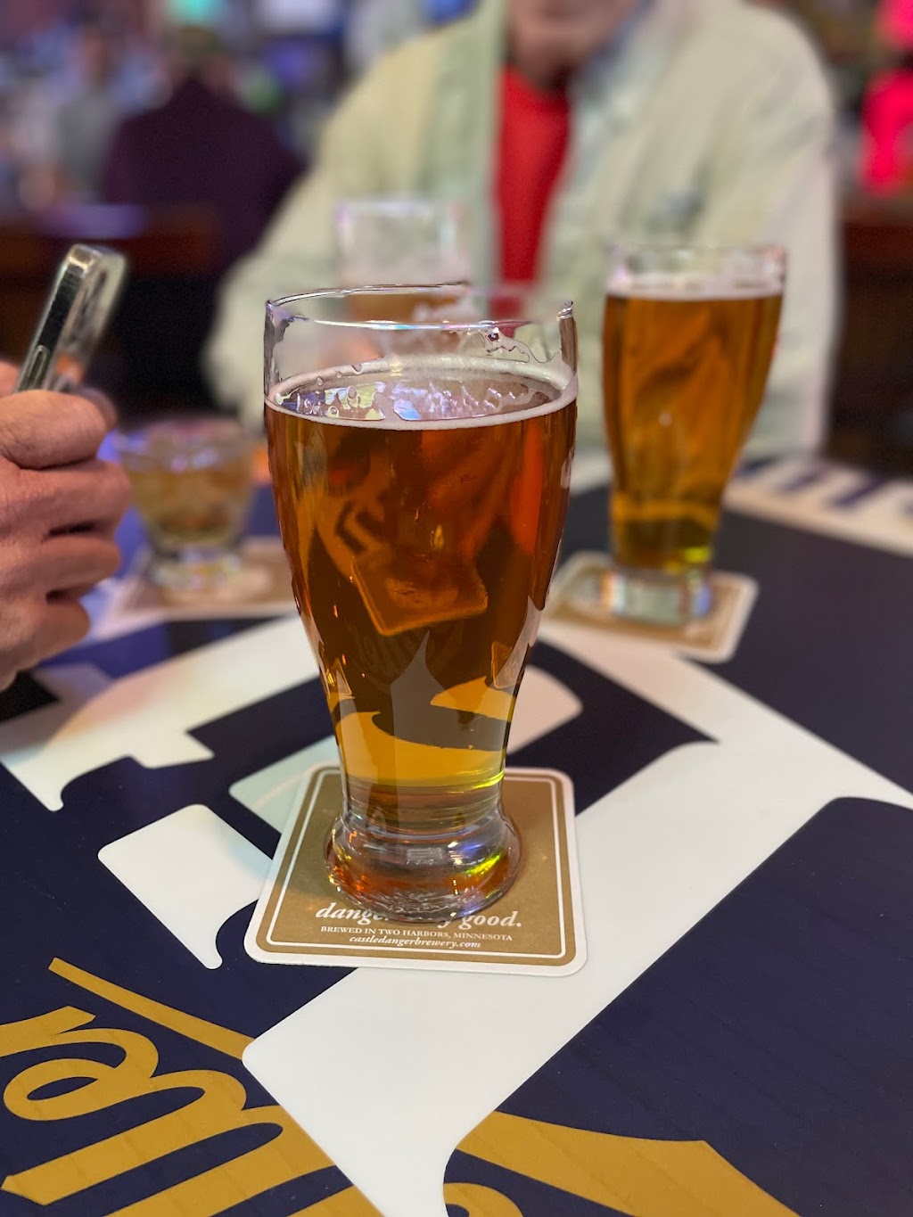 Mels Sportspage Bar & Snickers Pizza Shop | restaurant | 427 Chestnut St, Virginia, MN 55792, USA | 2187418232 OR +1 218-741-8232