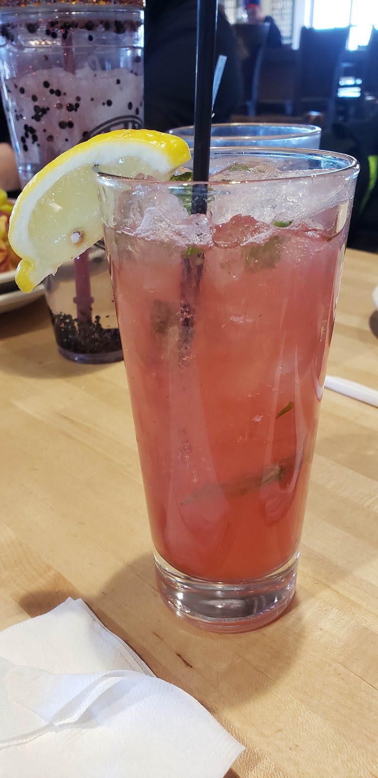 Old Chicago | restaurant | 3204 N Elizabeth St, Pueblo, CO 81008, USA | 7192951695 OR +1 719-295-1695