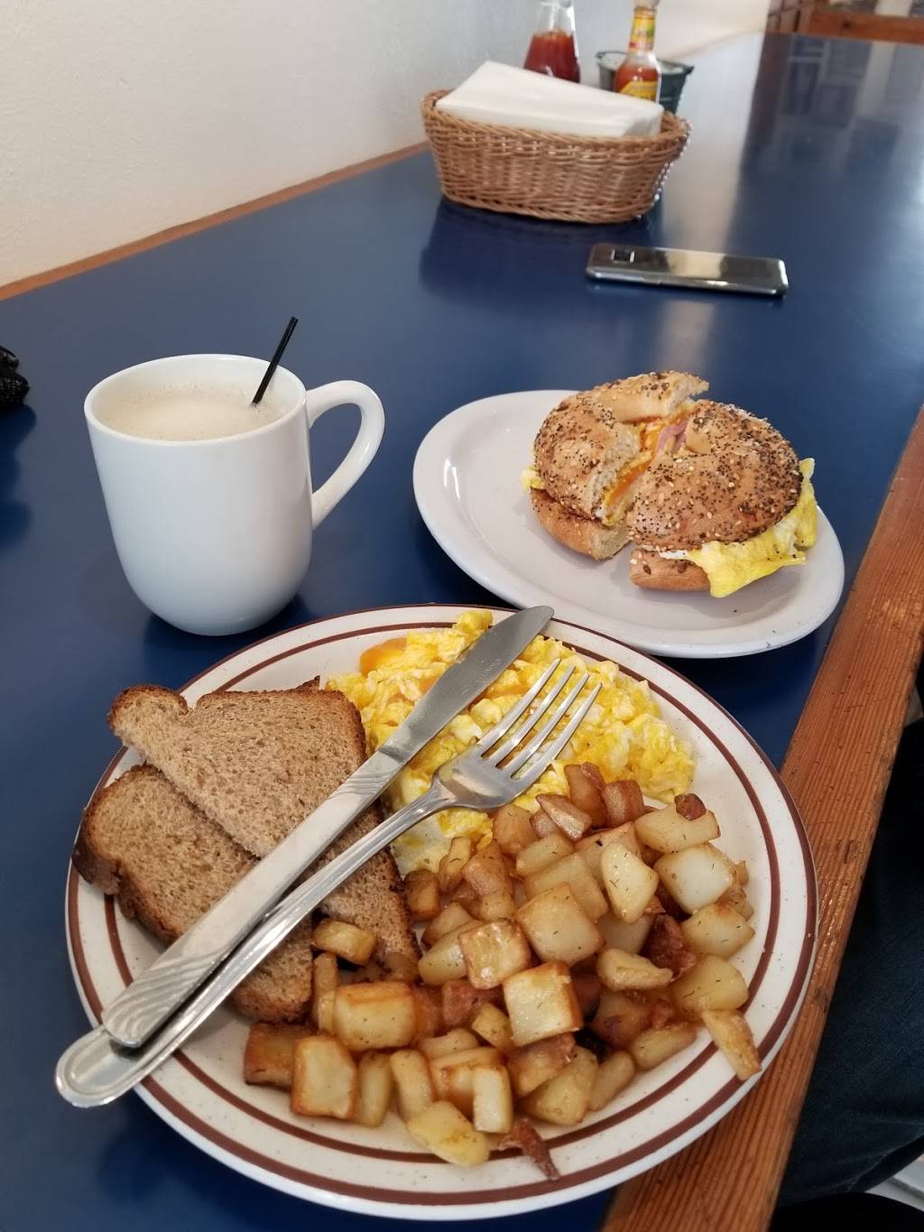 Les Delices De France | restaurant | 531 E Lionshead Cir #6, Vail, CO 81657, USA | 9704761044 OR +1 970-476-1044