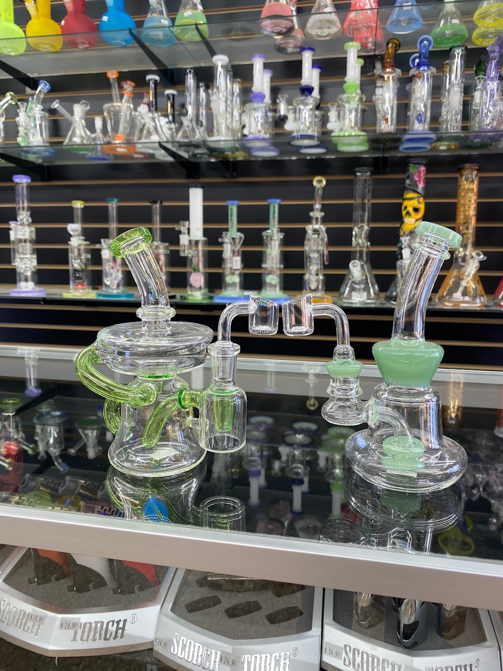 Xotic Smokes | meal takeaway | 484 W Hamilton Ave, Campbell, CA 95008, USA | 4086284066 OR +1 408-628-4066