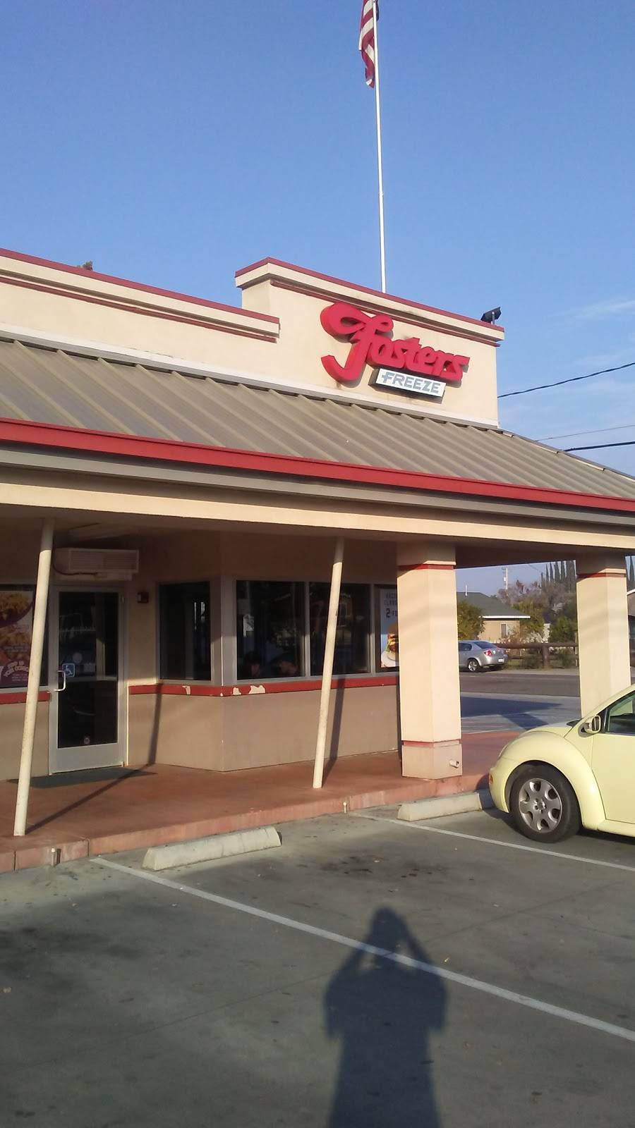 Fosters Freeze | restaurant | 2373 E Whitmore Ave, Ceres, CA 95307, USA | 2095388620 OR +1 209-538-8620