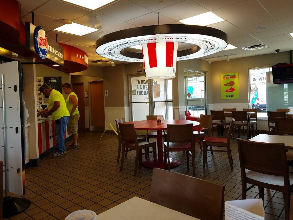 KFC | restaurant | 5321 Salem Ave, Trotwood, OH 45426, USA | 9378372737 OR +1 937-837-2737