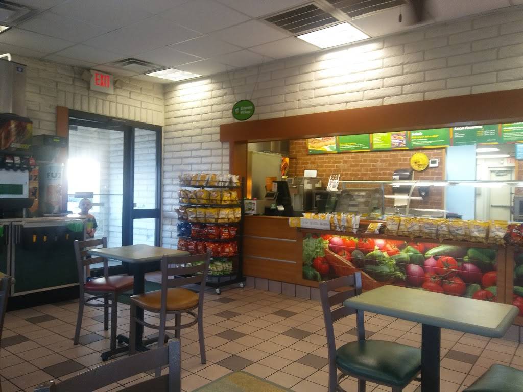 Subway | restaurant | 1520 W Michigan St, Sidney, OH 45365, USA | 9374921200 OR +1 937-492-1200