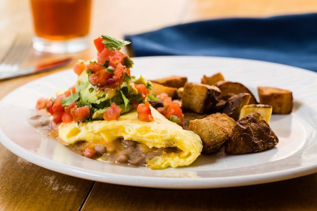 Half & Half | cafe | 8135 Maryland Ave, Clayton, MO 63105, USA | 3147250719 OR +1 314-725-0719