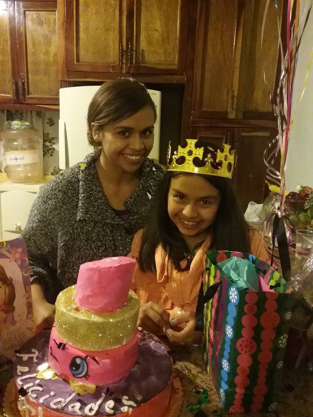 "Mi Kasita" | restaurant | Cruz del Sur 13112, Camino Verde, 22190 Tijuana, B.C., Mexico | 016646267018 OR +52 664 626 7018