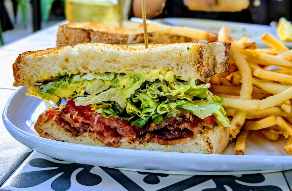 Society Kitchen | restaurant | 2901 Ocean Park Blvd #123, Santa Monica, CA 90405, USA | 3104524400 OR +1 310-452-4400