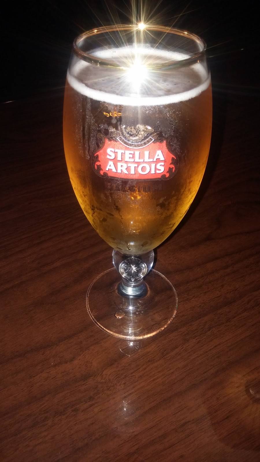 McGuires Ale House | restaurant | 130 Mt Pleasant Rd, Newtown, CT 06470, USA | 2032703999 OR +1 203-270-3999