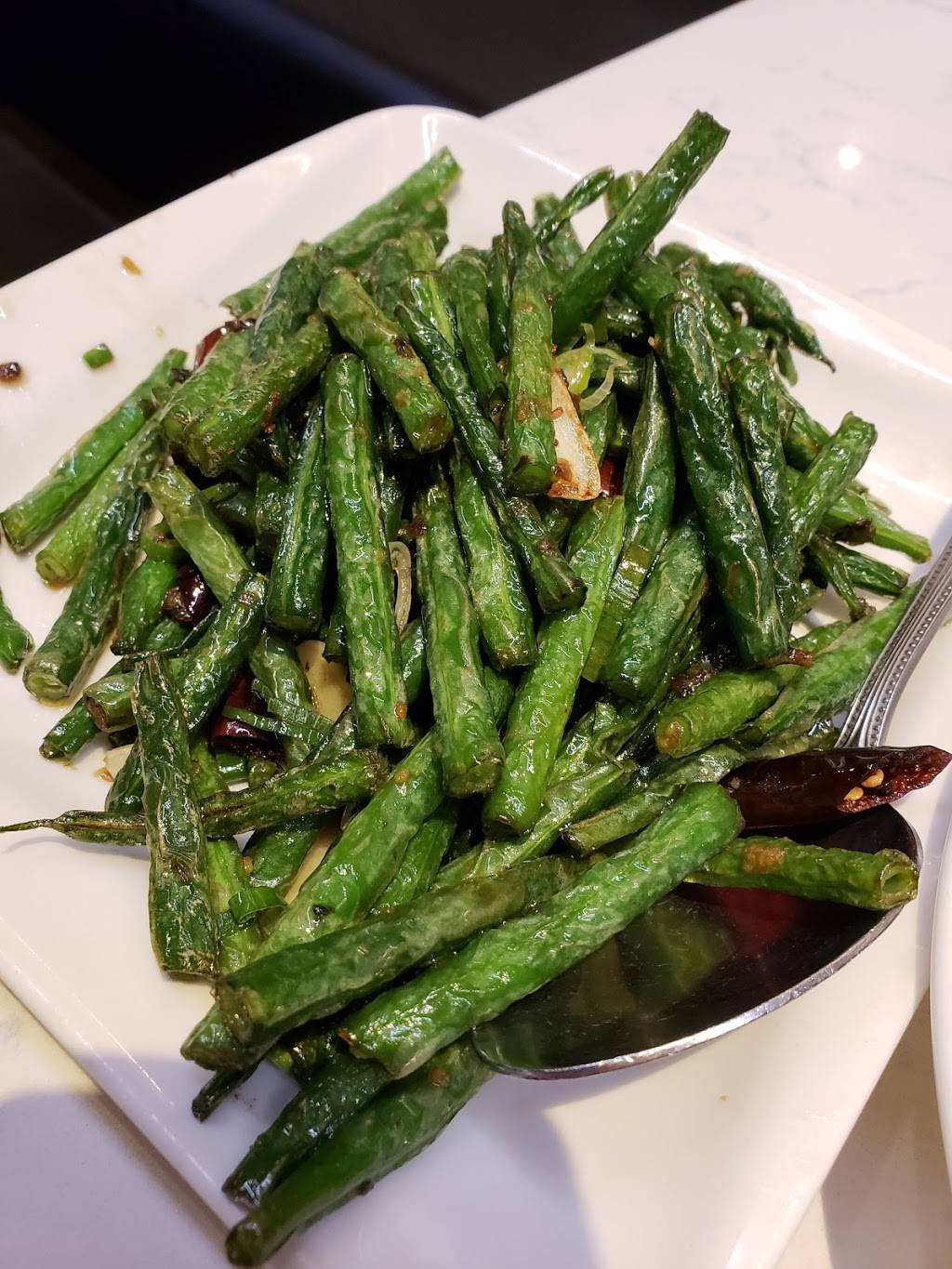 Dongpo Kitchen | restaurant | 1000 Universal Studios Blvd V103, Universal City, CA 91608, USA | 8183583272 OR +1 818-358-3272