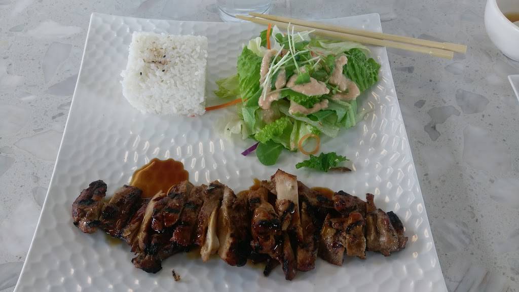 Amici Sushi | restaurant | 269 Louise Ave, Lathrop, CA 95330, USA | 2098584400 OR +1 209-858-4400