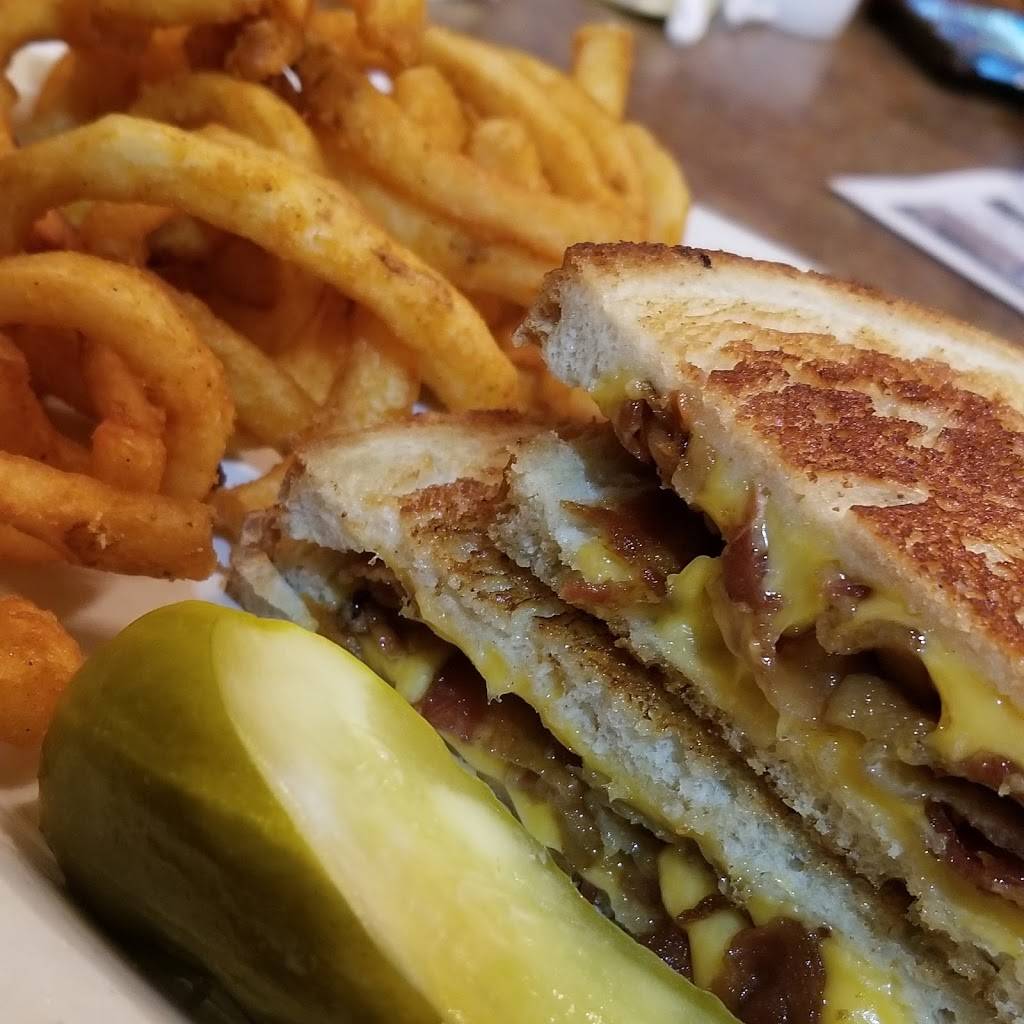 Guss Diner | restaurant | 135 NJ-33, Manalapan Township, NJ 07726, USA | 7322940006 OR +1 732-294-0006