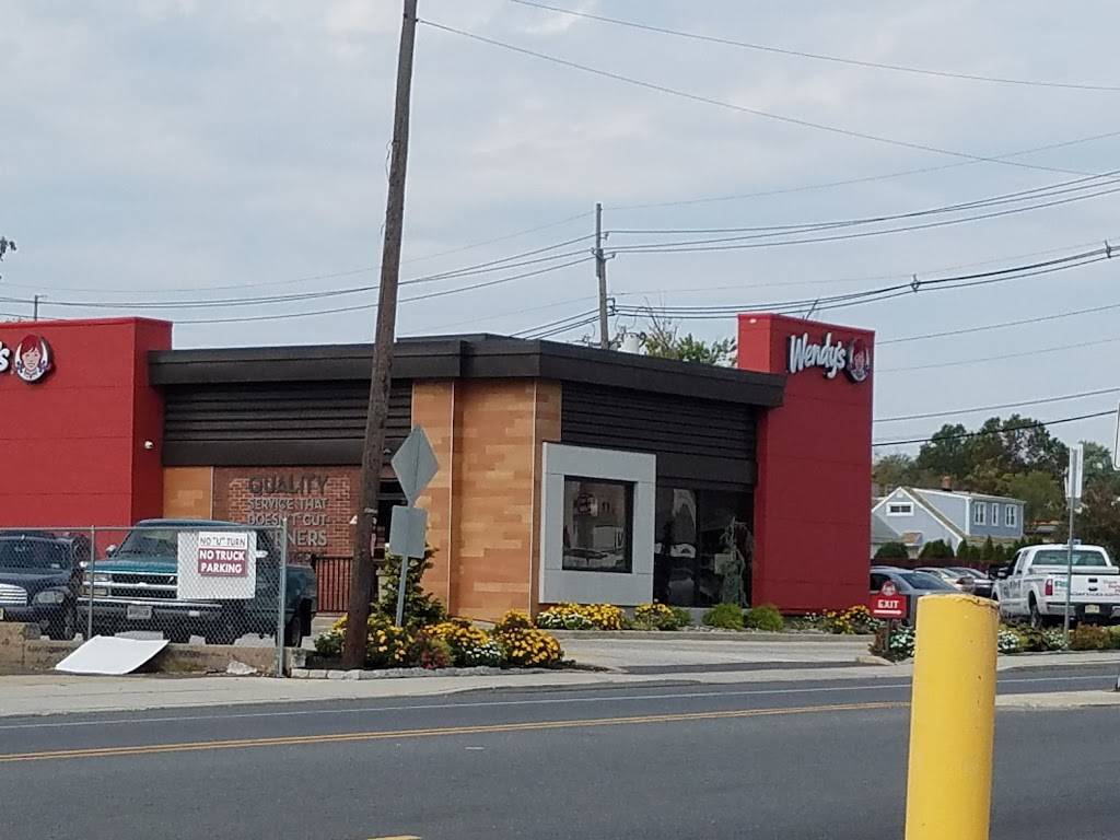 Wendys | restaurant | 300 S Black Horse Pike, Bellmawr, NJ 08031, USA | 8569310025 OR +1 856-931-0025