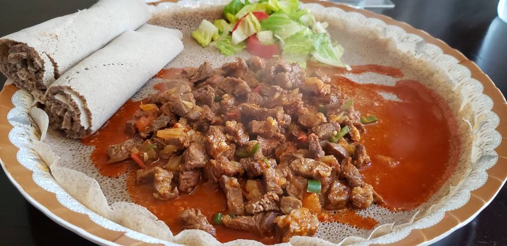 Momona Cafe & Restaurant | restaurant | 6754 Martin Luther King Jr Way S, Seattle, WA 98118, USA | 2067660607 OR +1 206-766-0607