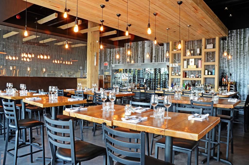 Pic Bois Bistro Terrasse | restaurant | 30 Rue Émile-Despins, Charlemagne, QC J5Z 3L6, Canada | 4506577878 OR +1 450-657-7878