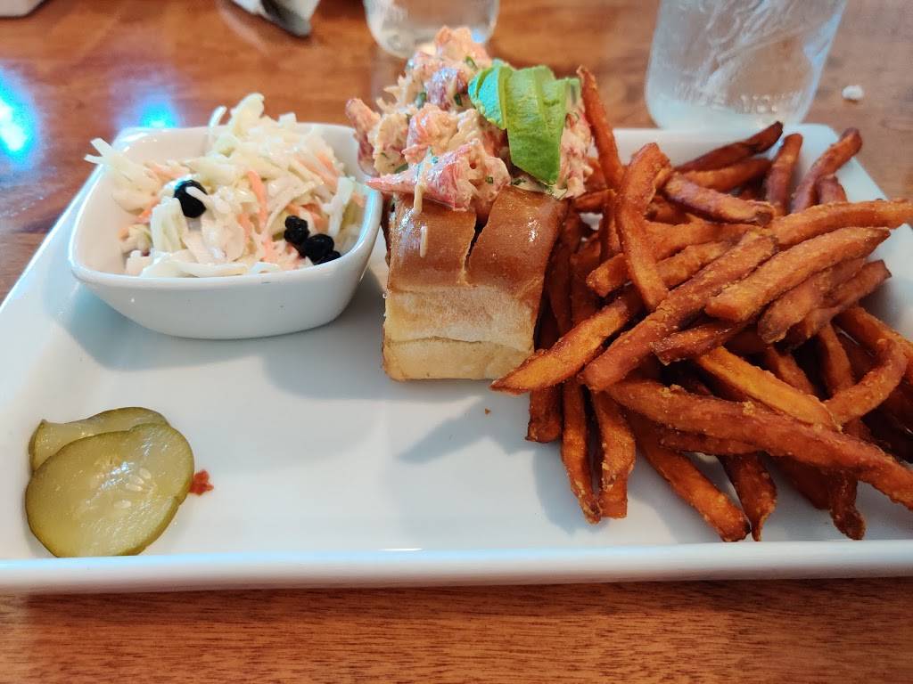 Old Port Lobster Shack | restaurant | 900 Middlefield Rd suite a, Redwood City, CA 94063, USA | 6503623556 OR +1 650-362-3556