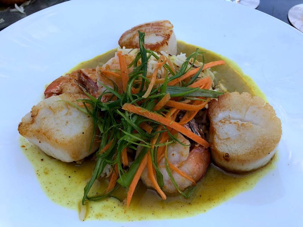 Tommy Bahama Restaurant, Bar & Store | restaurant | 1220 3rd St S, Naples, FL 34102, USA | 2396436889 OR +1 239-643-6889