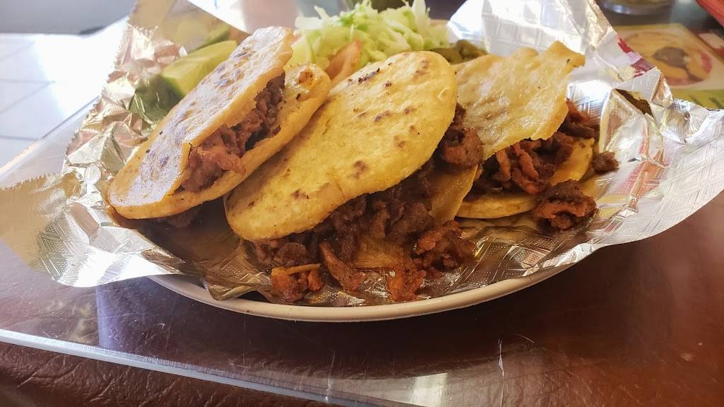 Taqueria San Luis | restaurant | 1901 8th Ave, Fort Worth, TX 76110, USA | 8179247261 OR +1 817-924-7261