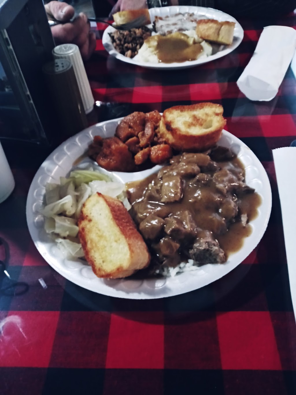 Magic Grill | restaurant | 1210 N 18th St, Monroe, LA 71201, USA | 3186053246 OR +1 318-605-3246