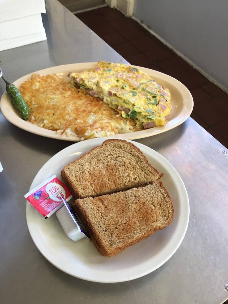 Twins Grill | restaurant | 3469 Tweedy Blvd, South Gate, CA 90280, USA | 3233570906 OR +1 323-357-0906