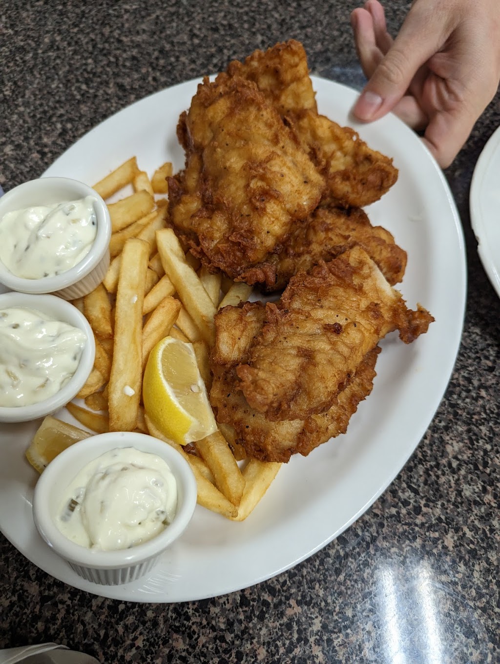 Fishermans Restaurant | restaurant | 700 US-101, Crescent City, CA 95531, USA | 7074653474 OR +1 707-465-3474