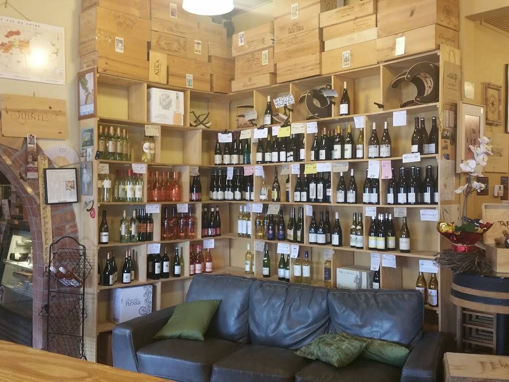 The Wine Barn | restaurant | 959 W Fairbanks Ave, Winter Park, FL 32789, USA | 4075999463 OR +1 407-599-9463