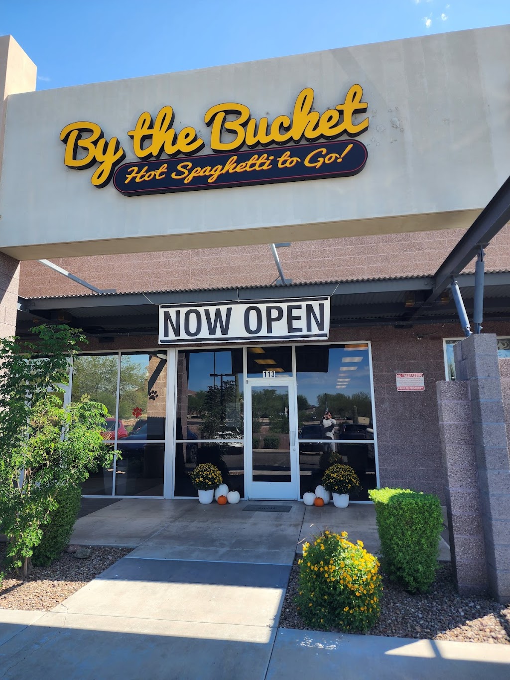 By the Bucket | meal takeaway | 41111 Daisy Mountain Dr #113, Anthem, AZ 85086, USA | 6232486685 OR +1 623-248-6685