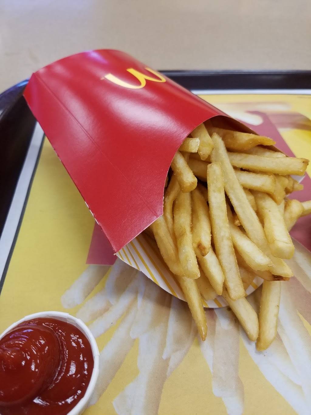 McDonalds | cafe | 150 Plaza Park Rd, Lebanon Junction, KY 40150, USA | 5028332007 OR +1 502-833-2007