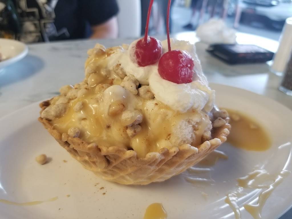 Leatherbys Family Creamery | restaurant | 1872 W 5400 S, Salt Lake City, UT 84129, USA | 8019672566 OR +1 801-967-2566