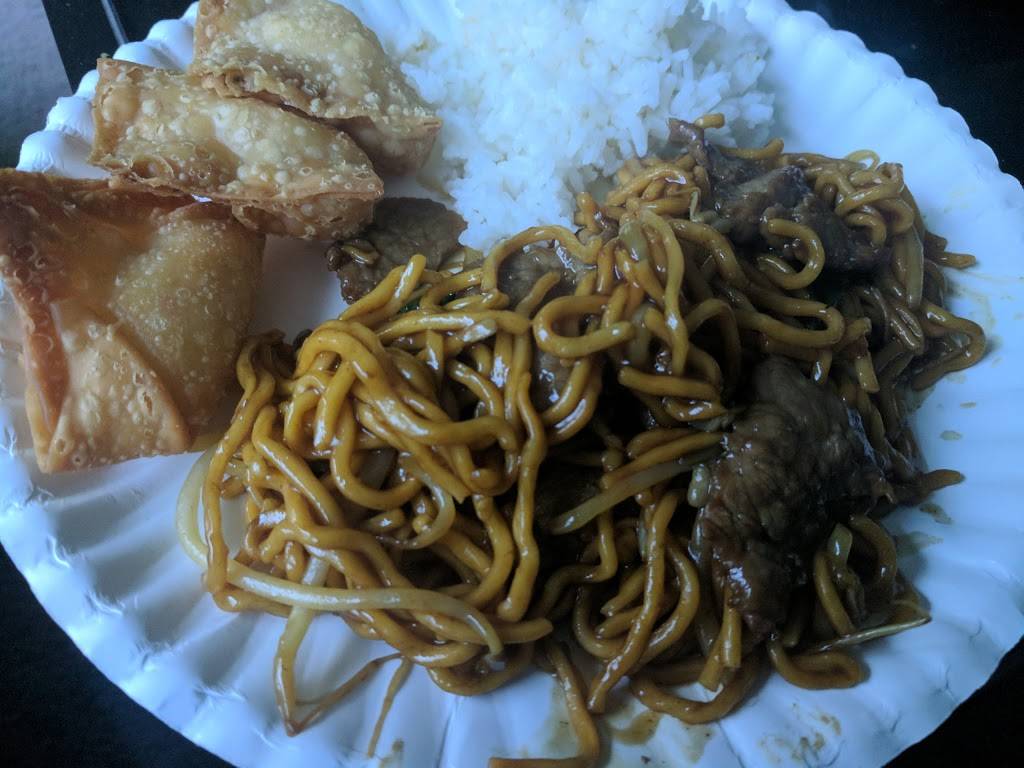 Muis Chinese Food Carry Out | restaurant | 845 W 14 Mile Rd, Clawson, MI 48017, USA | 2484353920 OR +1 248-435-3920
