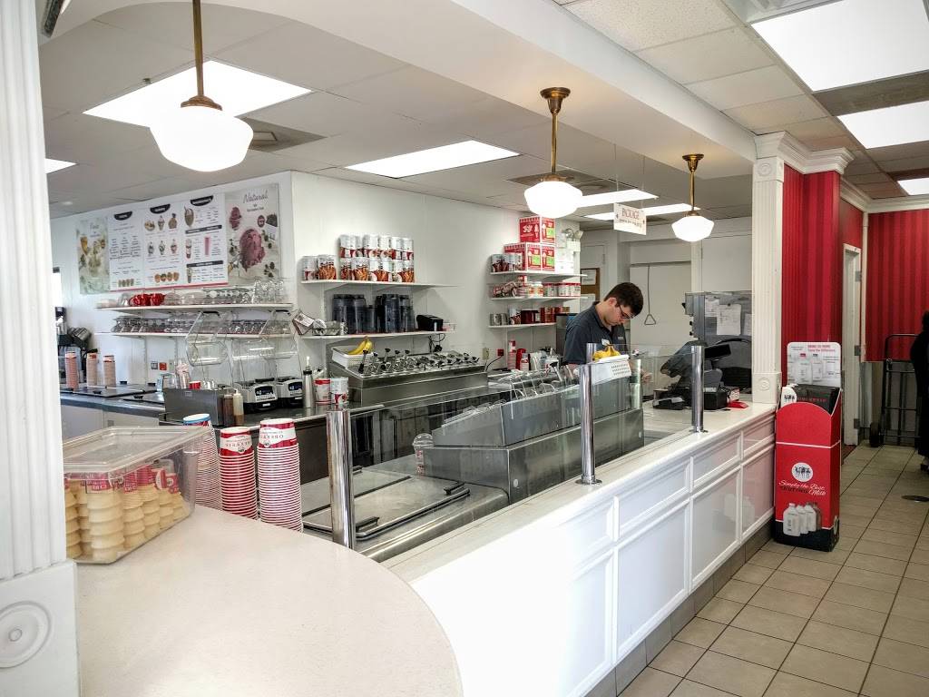 Oberweis Ice Cream and Dairy Store | restaurant | 9 E Dundee Rd, Arlington Heights, IL 60004, USA | 8473689060 OR +1 847-368-9060