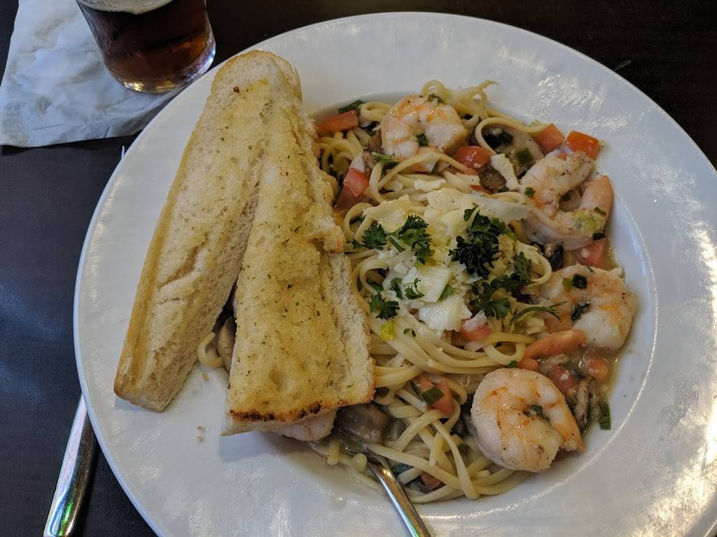 Holy Grail Restaurant and Pub | restaurant | 64 Main St, Epping, NH 03042, USA | 6036799559 OR +1 603-679-9559