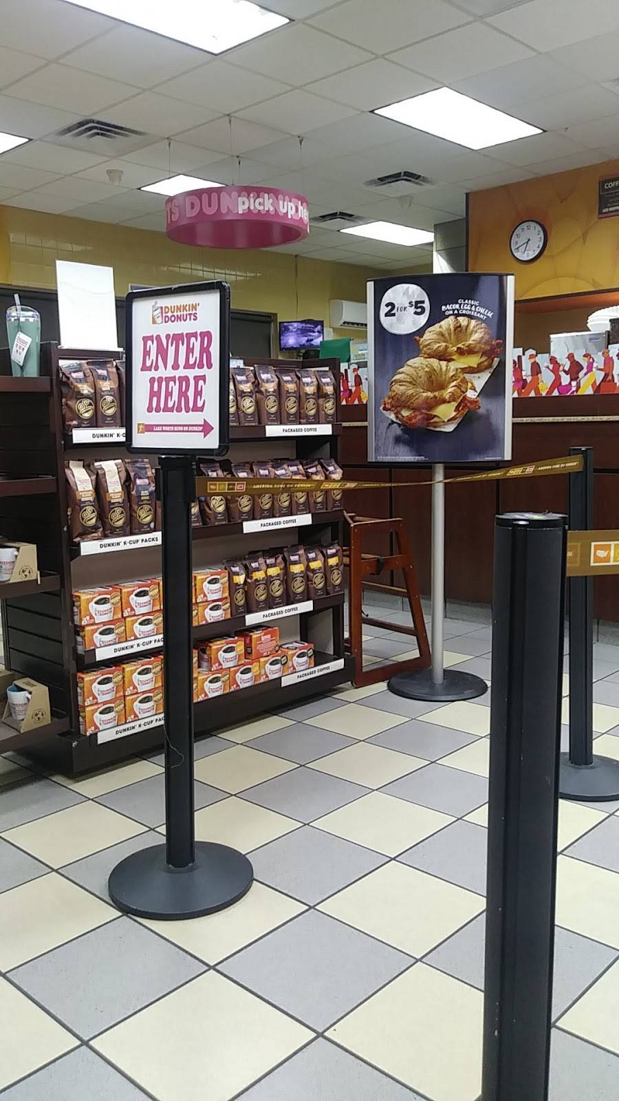 Dunkin | bakery | 4430 Hypoluxo Rd, Lake Worth, FL 33462, USA | 5613042995 OR +1 561-304-2995