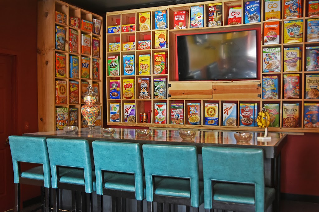 Oooh Wee! IT IS! | restaurant | 7922 S Western Ave, Chicago, IL 60620, USA | 7734988210 OR +1 773-498-8210