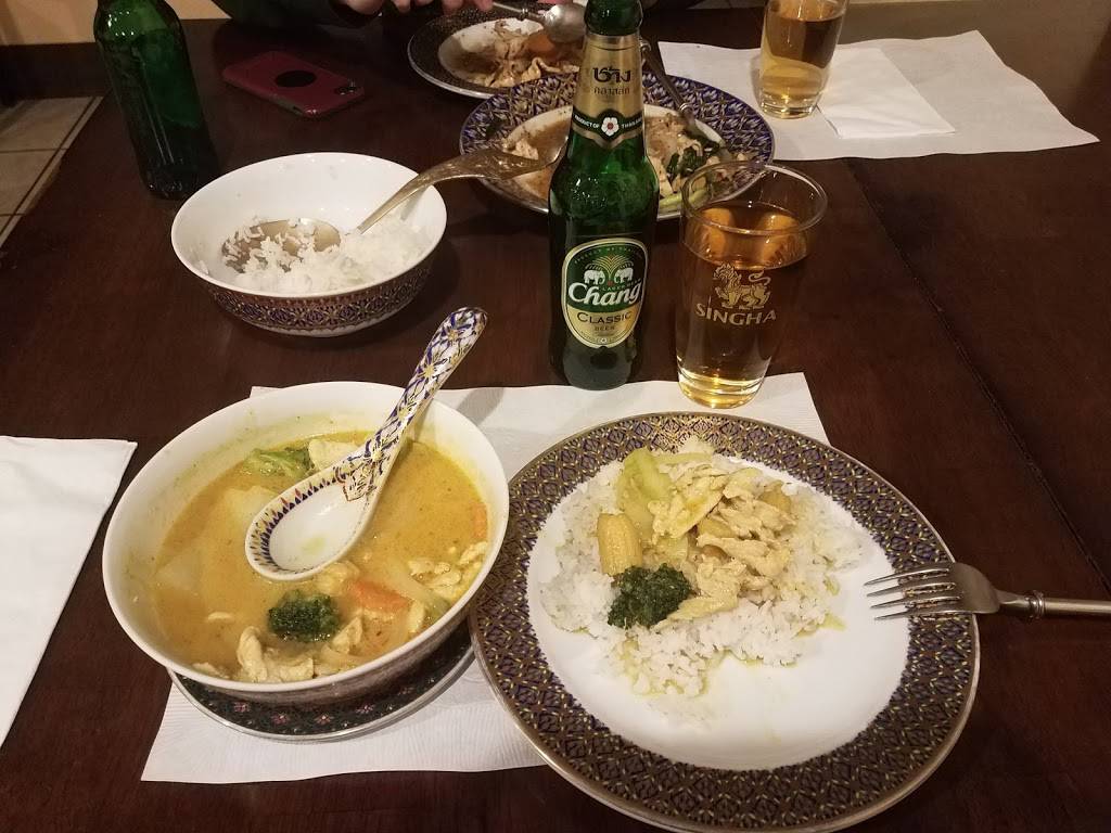 Thai Kitchen | restaurant | 9901 Hageman Rd #200, Bakersfield, CA 93312, USA | 6615898678 OR +1 661-589-8678