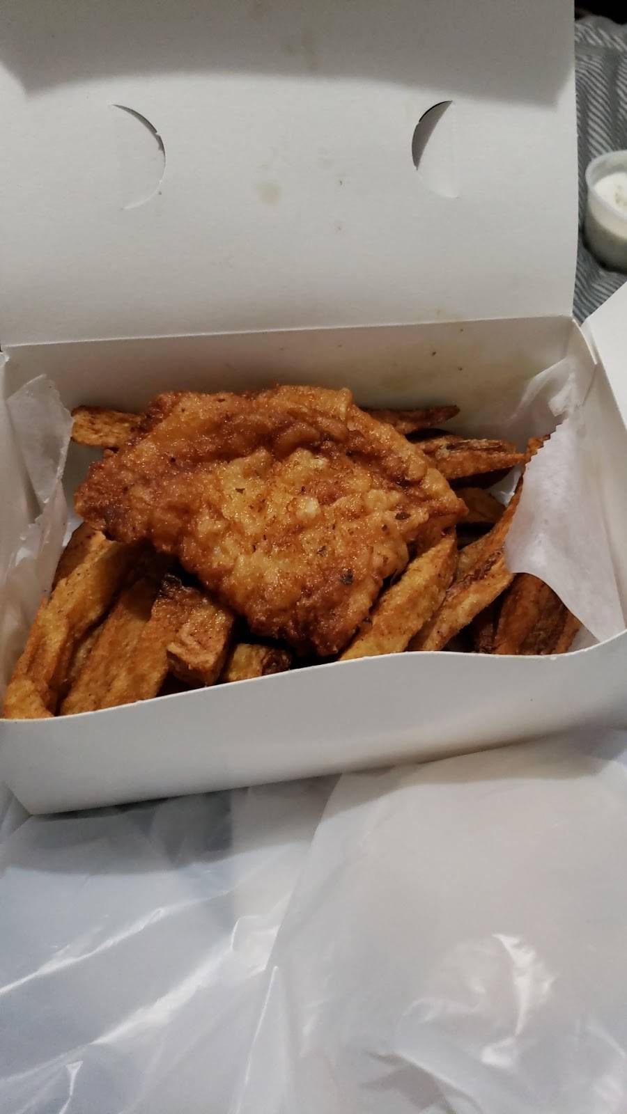 Atlantic Anchor NYC | restaurant | 977 McLean Ave, Yonkers, NY 10704, USA | 9143499220 OR +1 914-349-9220