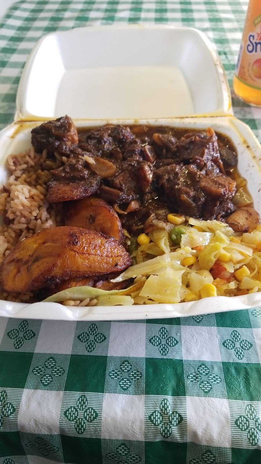 Winstons Jamaican Restaurant | restaurant | 619 N 7th St, Allentown, PA 18102, USA | 4842219682 OR +1 484-221-9682